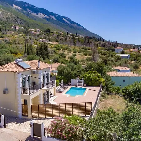Daphne, Lourdas Bay View Villa Lourdata (Kefalonia)