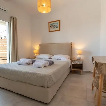 Daphne, Lourdas Bay View Villa *